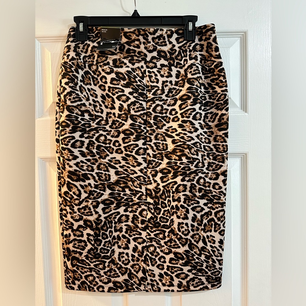 INC Mid-Rise Scuba Skirt - Size M